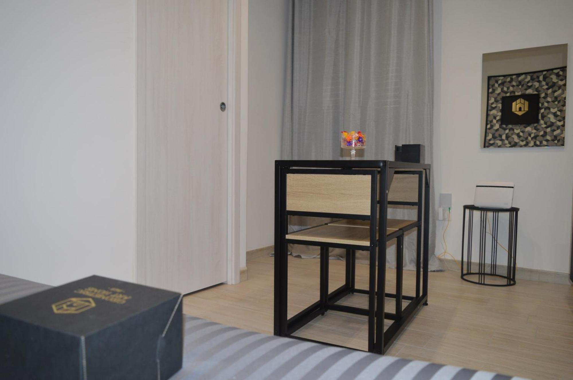 Geometric Art Home Bari Luaran gambar